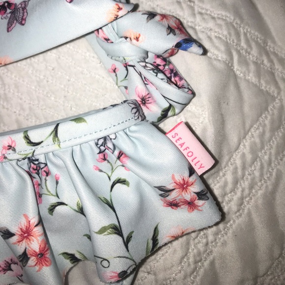 SEAFOLLY GIRL SWIMSUIT!! #summer #kids #fun - Picture 2 of 3